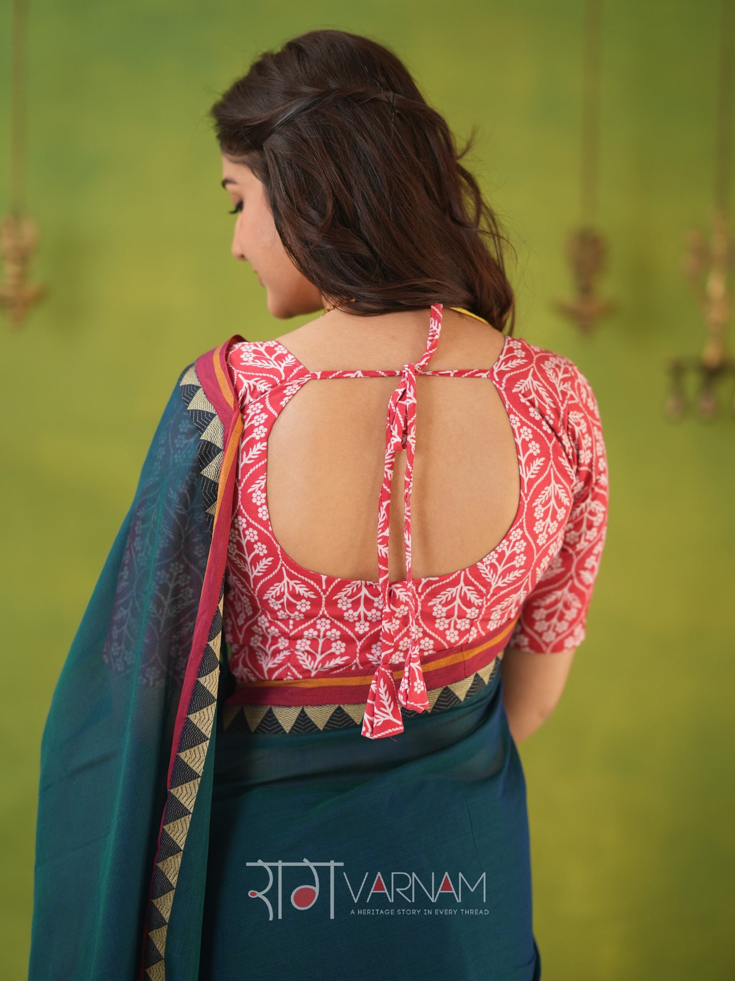 Narayanpet Green Cotton Saree by Raag Varnam | Mercerized Finish With 2 Blouses Included