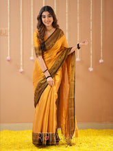 Raag Varnam Mustrad Handloom Tissue Saree With Designer Blouse