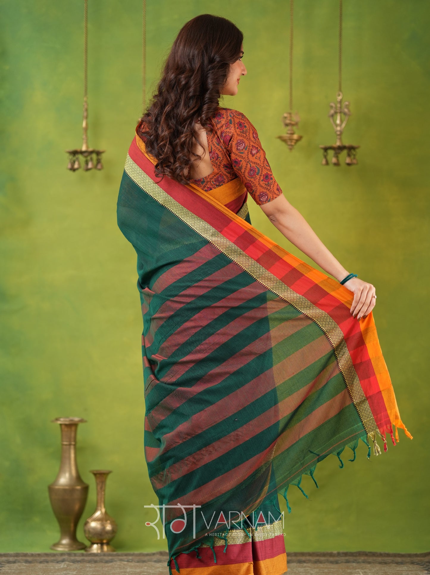 Narayanpet Green Cotton Saree by Raag Varnam | Mercerized Finish With 2 Blouses Included