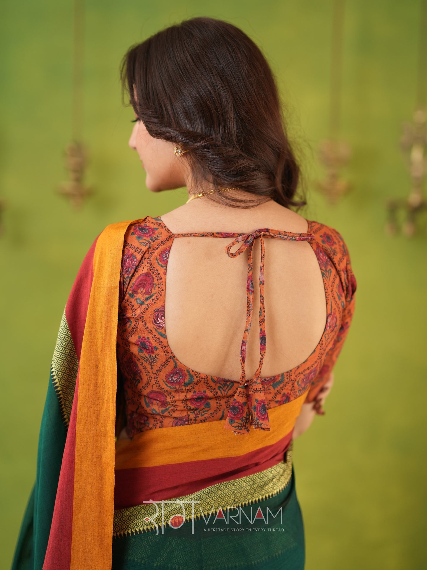 Narayanpet Green Cotton Saree by Raag Varnam | Mercerized Finish With 2 Blouses Included