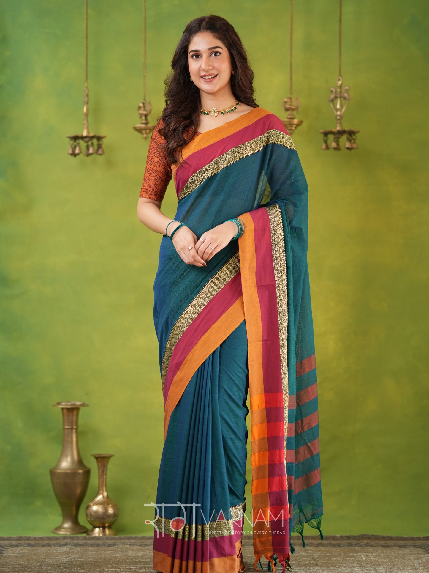 Narayanpet Rama Green Cotton Saree by Raag Varnam | Mercerized Finish With 2 Blouses Included