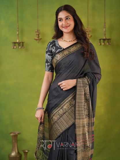 Narayanpet Grey Cotton Saree by Raag Varnam | Mercerized Finish With 2 Blouses Included