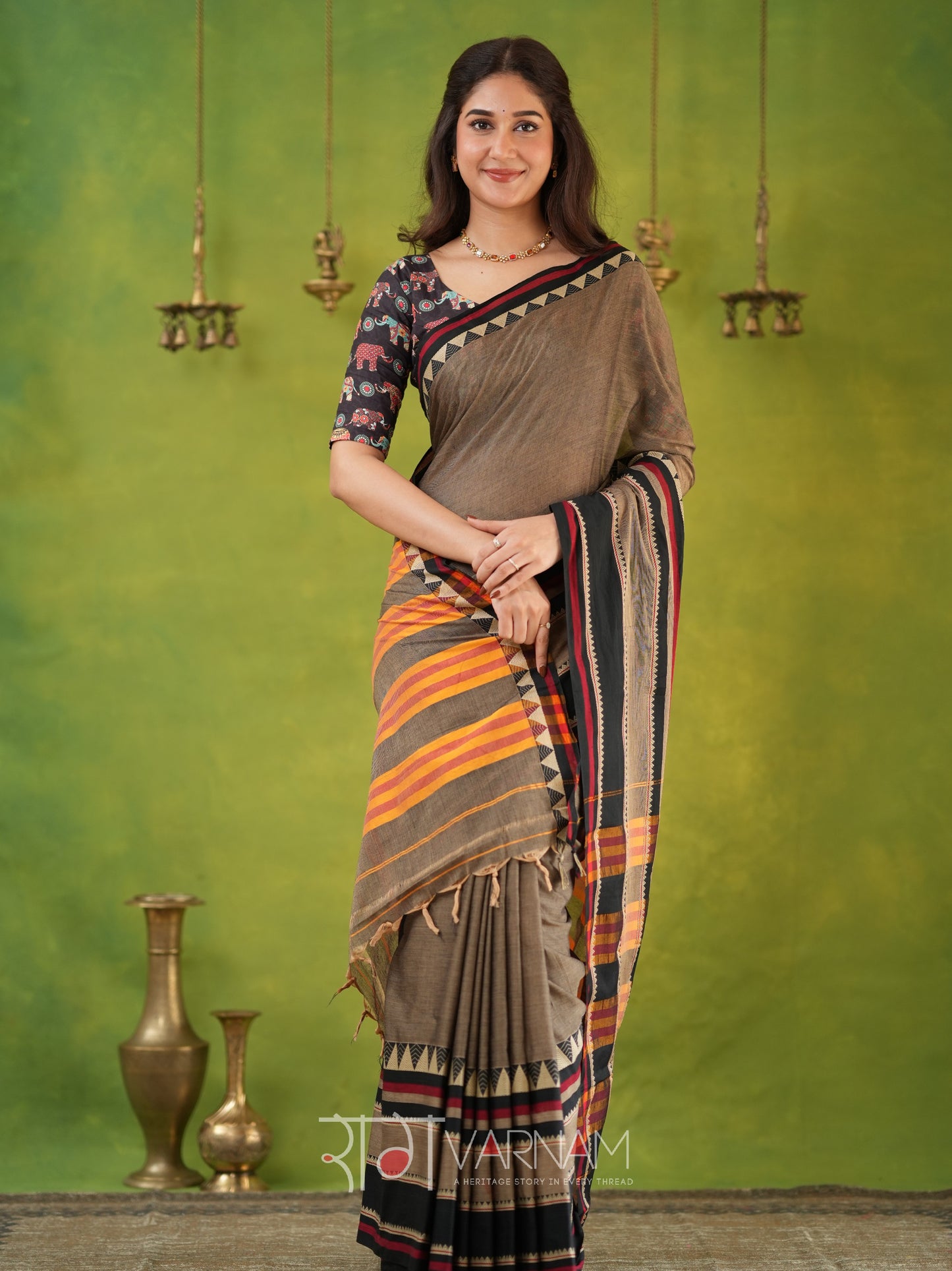 Narayanpet Grey Cotton Saree by Raag Varnam | Mercerized Finish With 2 Blouses Included