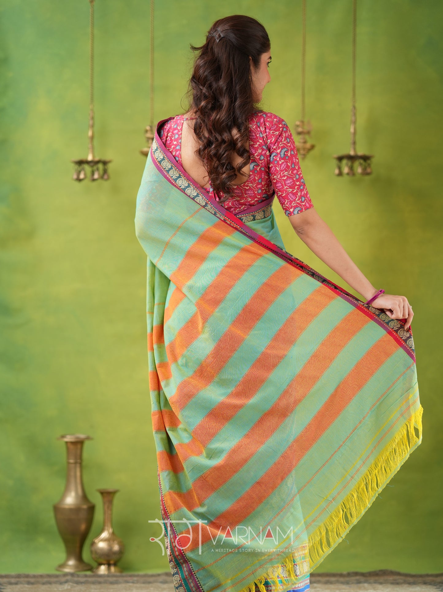 Narayanpet Green Cotton Saree by Raag Varnam | Mercerized Finish With 2 Blouses Included