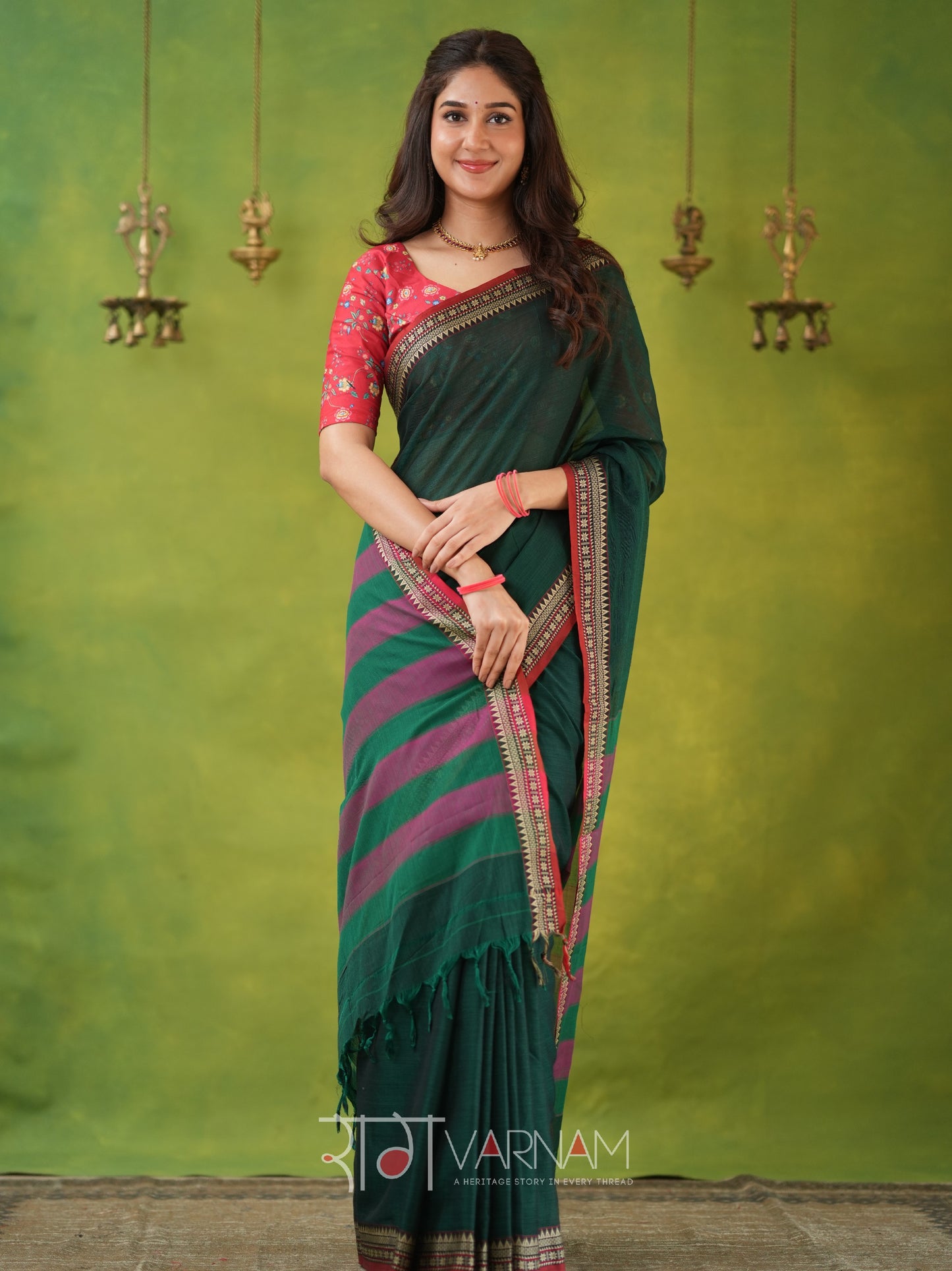 Narayanpet Green Cotton Saree by Raag Varnam | Mercerized Finish With 2 Blouses Included