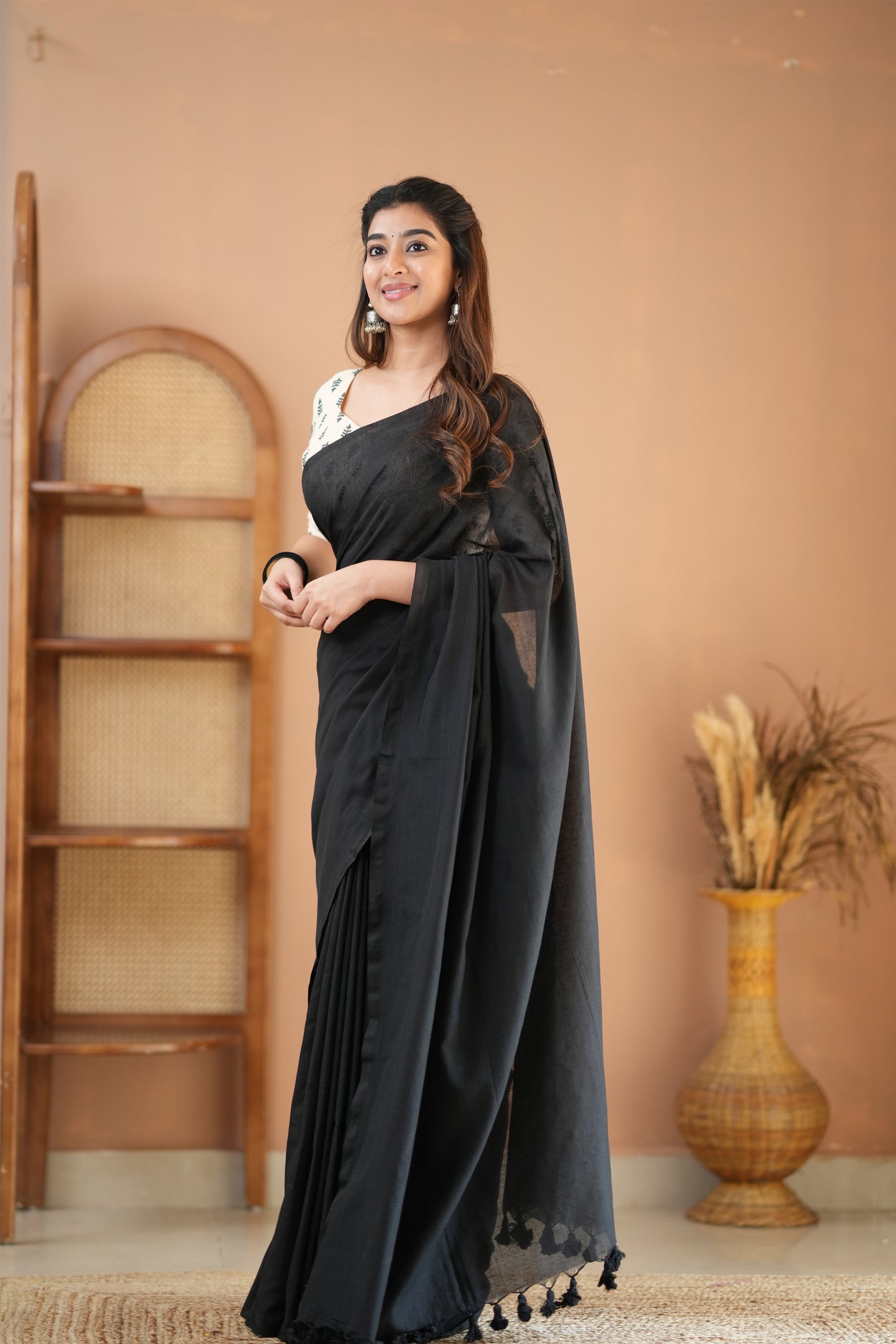 Raag Varnam Elegant Black Handloom Cotton Saree & Designer Blouse