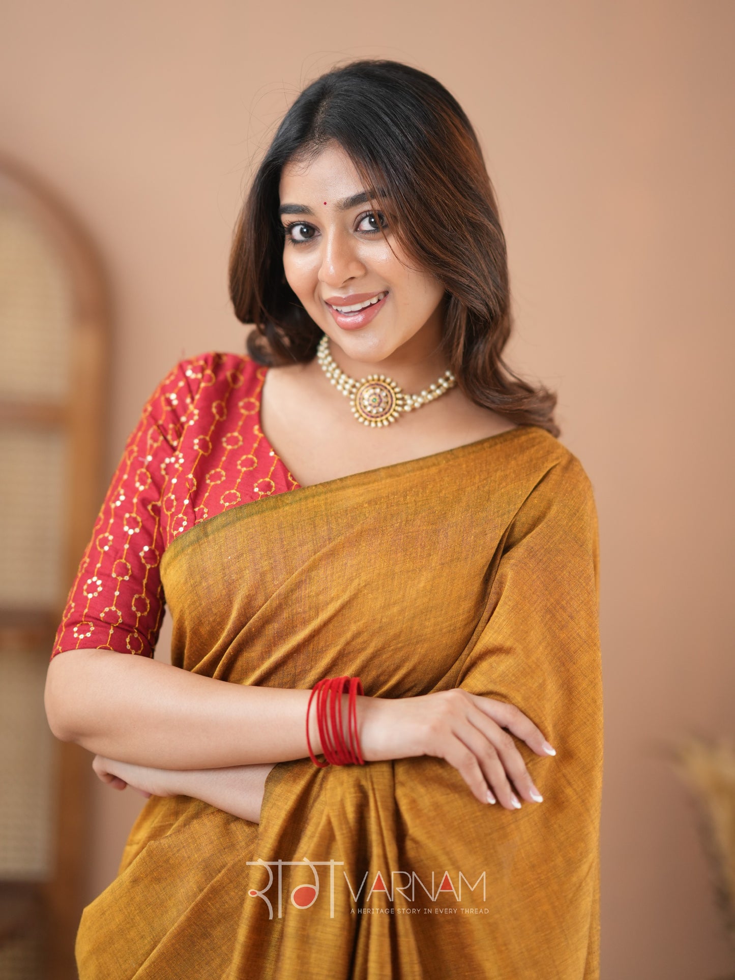 Raag Varnam Mustrad Handloom Cotton Saree With Designer Blouse