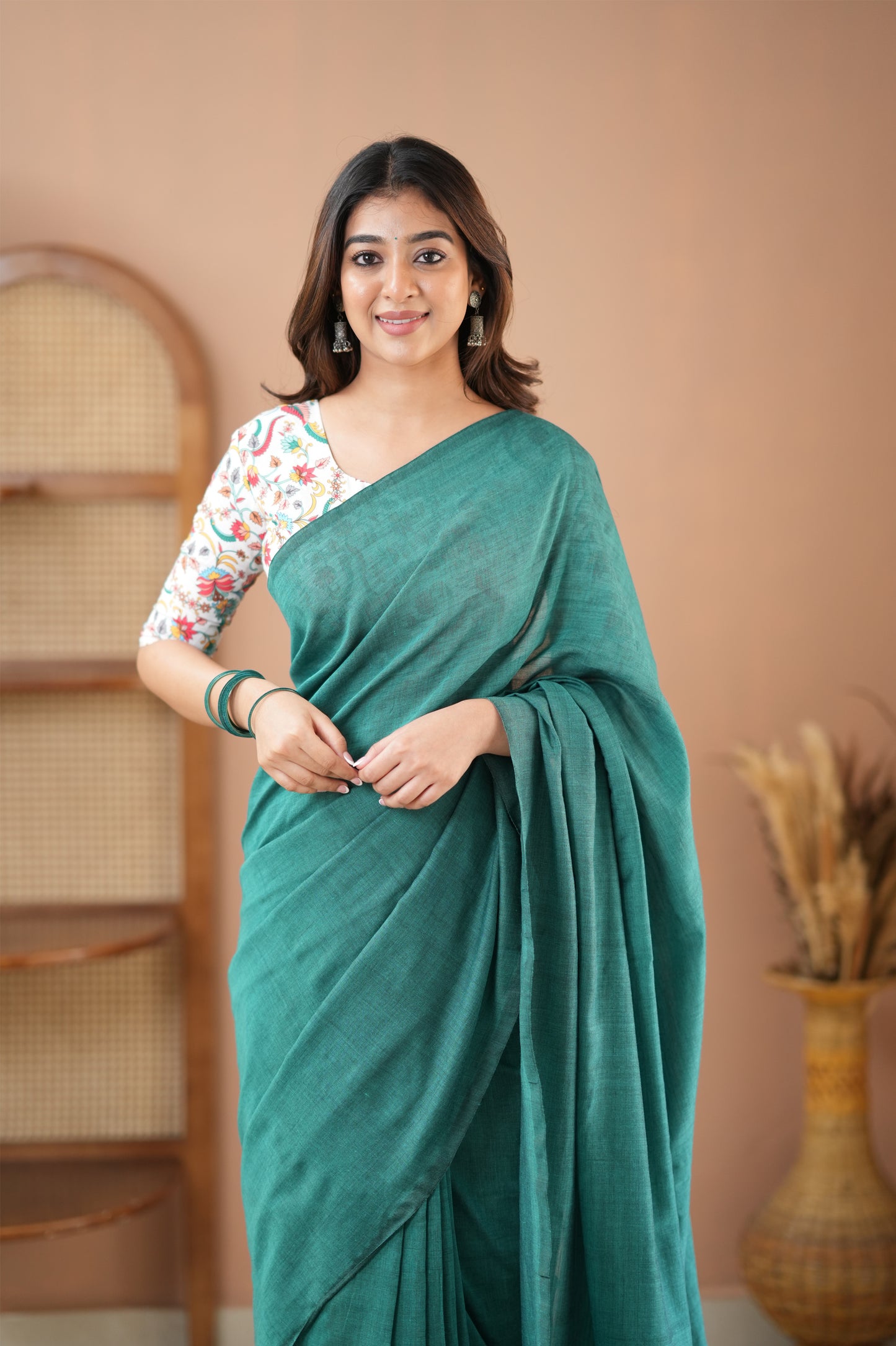 Raag Varnam Rama Green Handloom Cotton Saree with Designer Printed Blouse
