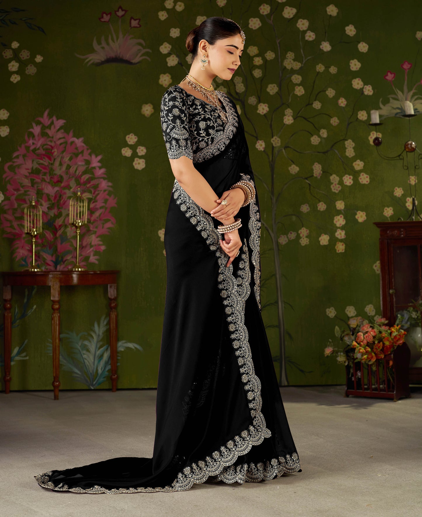 Rangoli Silk Saree with Embroidered Designer Blouse Piece