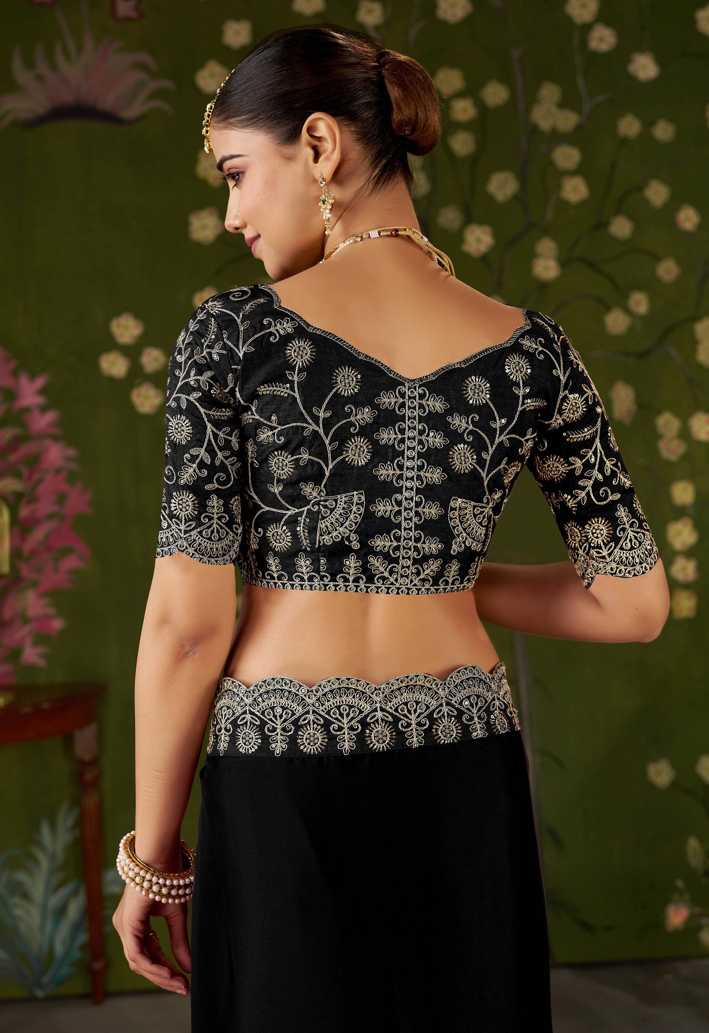 Rangoli Silk Saree with Embroidered Designer Blouse Piece