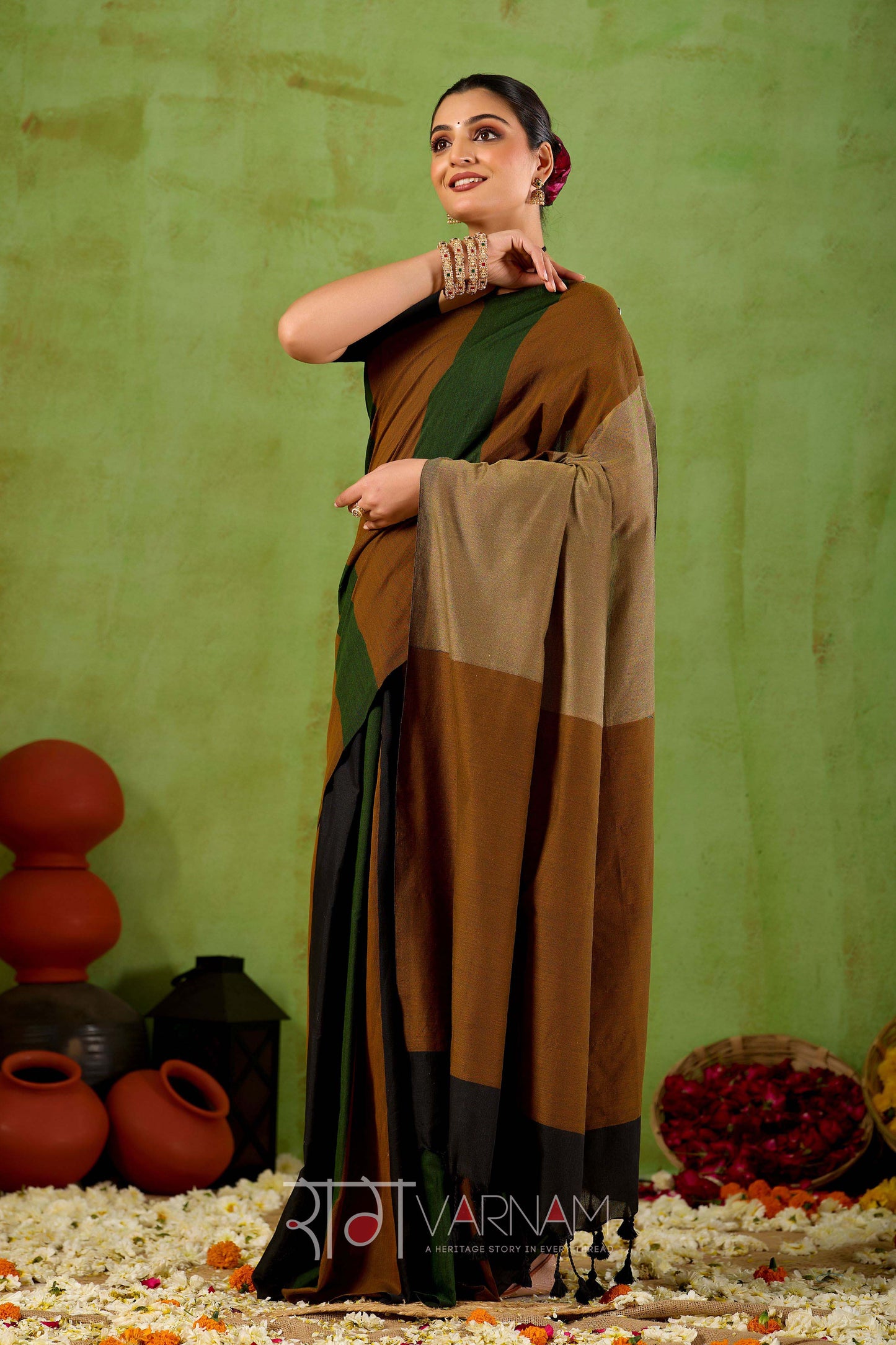 Raag Varnam Green Handloom Khadi Cotton Saree With