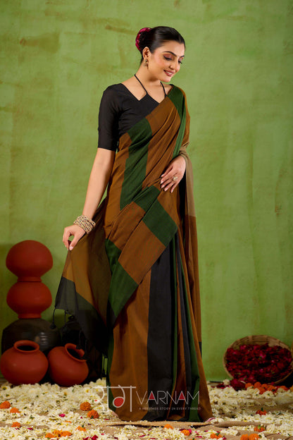 Raag Varnam Green Handloom Khadi Cotton Saree With