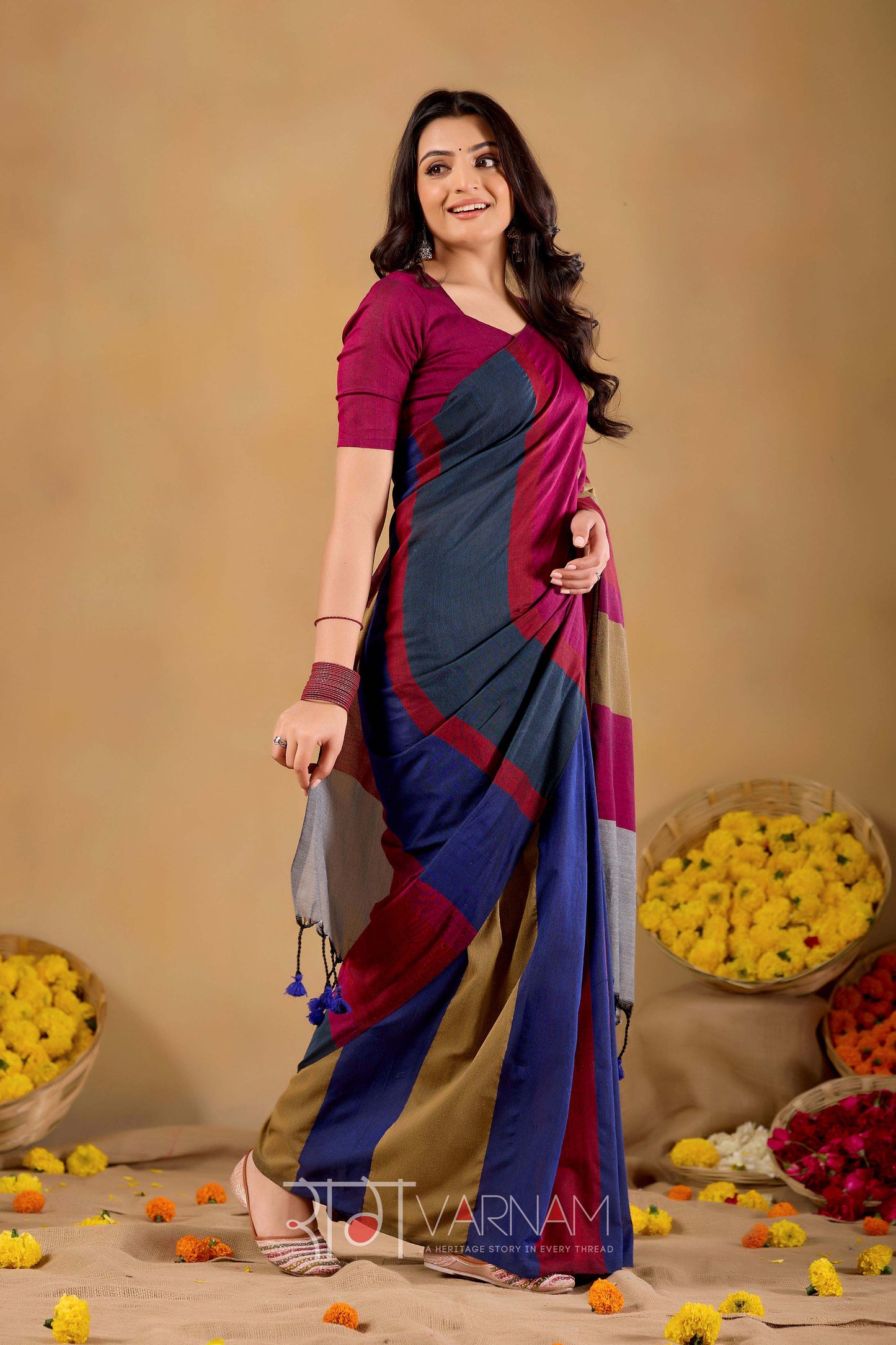 Raag Varnam Grey Handloom Khadi Cotton Saree