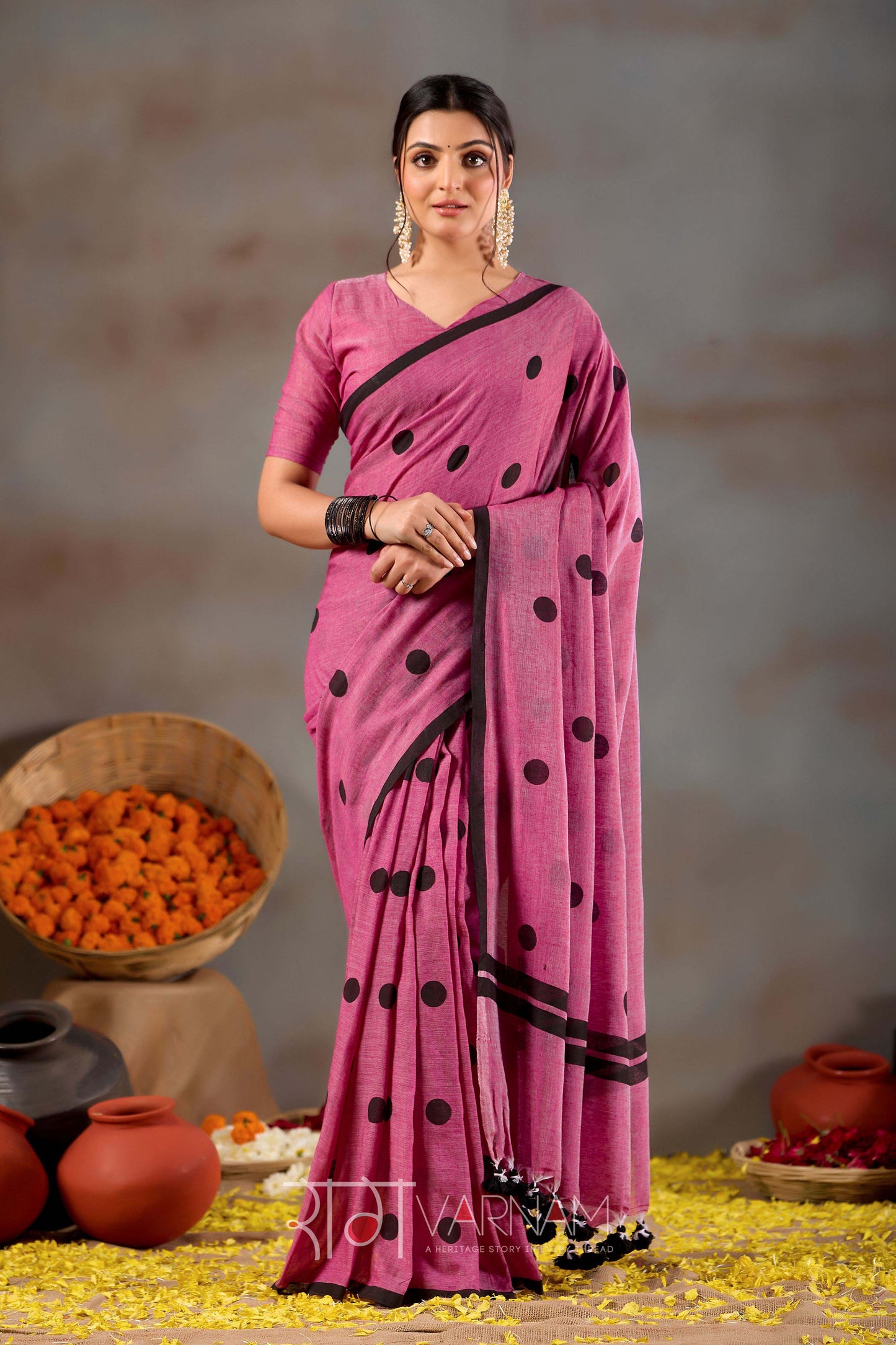 Raag Varnam Pink Handloom Print Cotton Saree