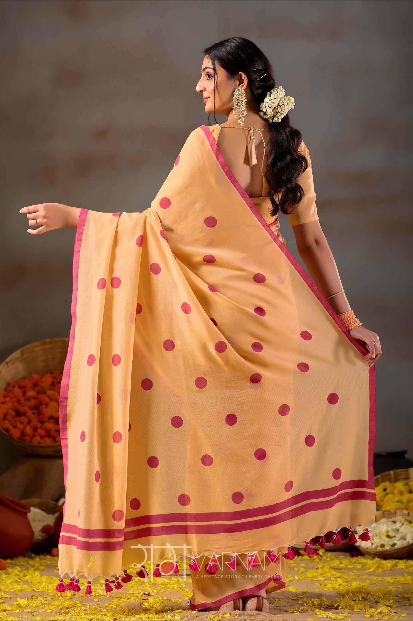 Raag Varnam Yellow Handloom Print Cotton Saree