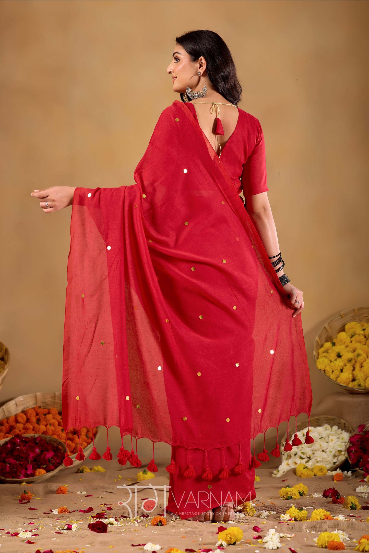 Raag Varnam Red Handloom Gini Cotton Saree