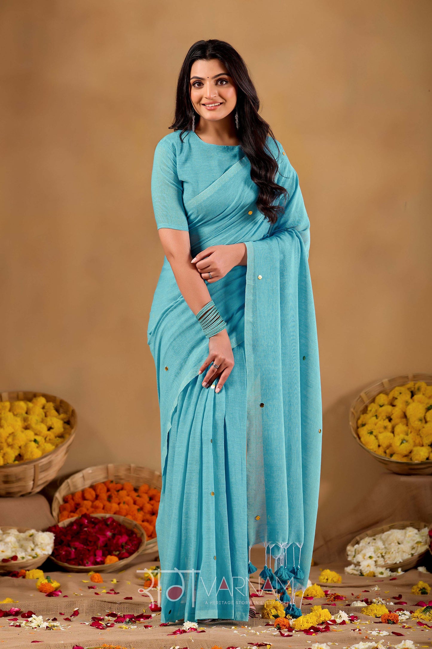 Raag Varnam Sky Handloom Gini Cotton Saree