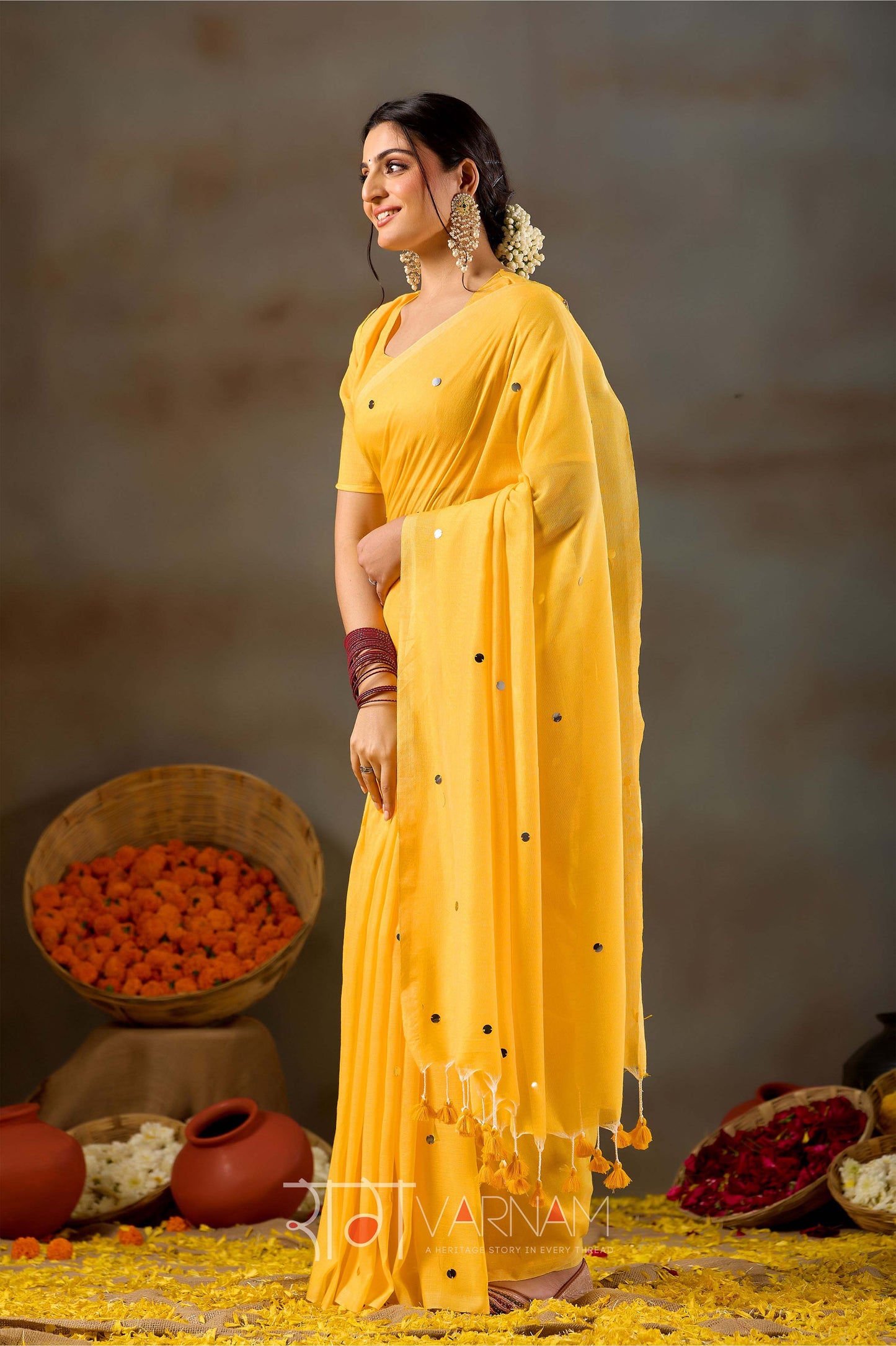 Raag Varnam Yellow Handloom Gini Cotton Saree