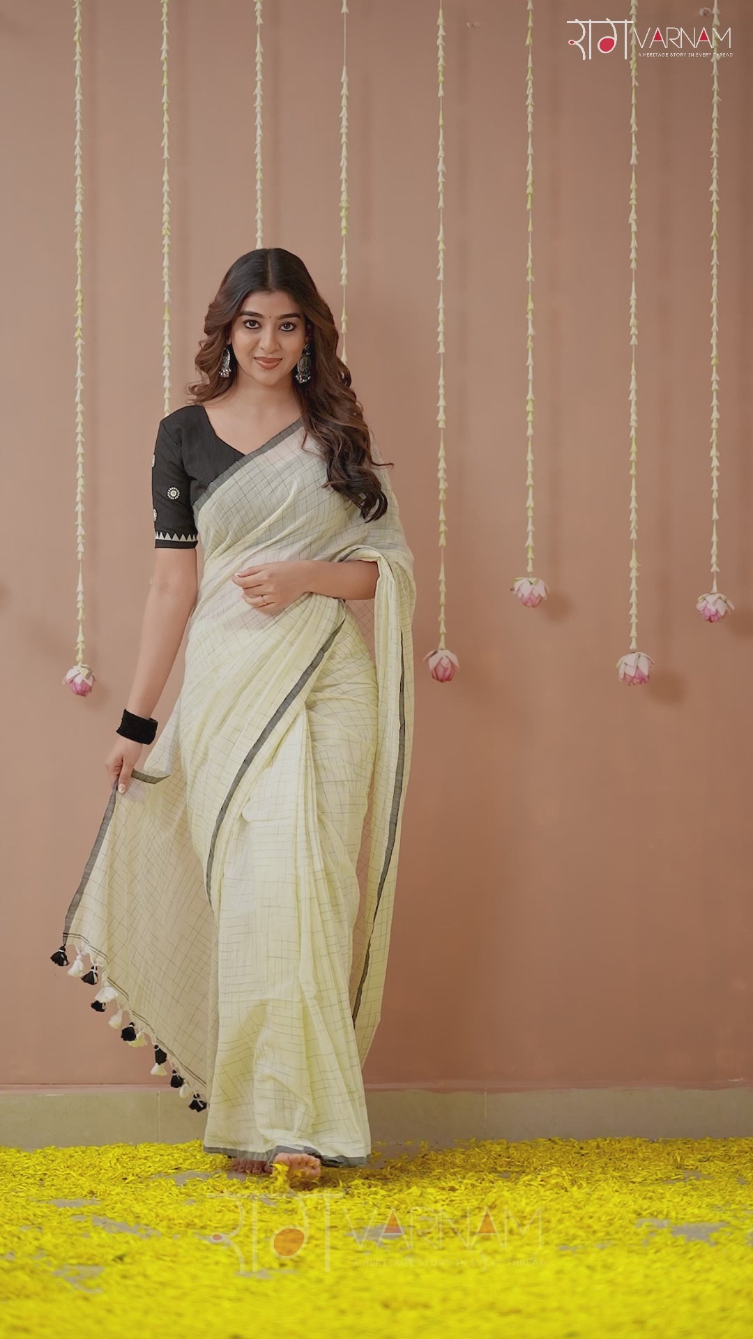 Raag Varnam White Handloom Cotton Saree with Designer Blouse