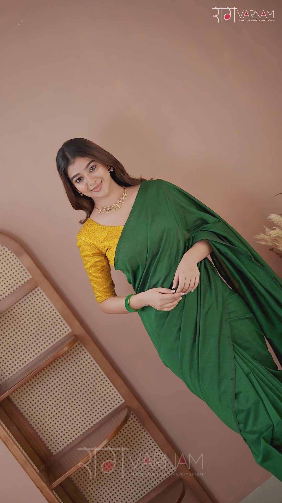 Raag Varnam Green Handloom Cotton Saree With Designer Blouse