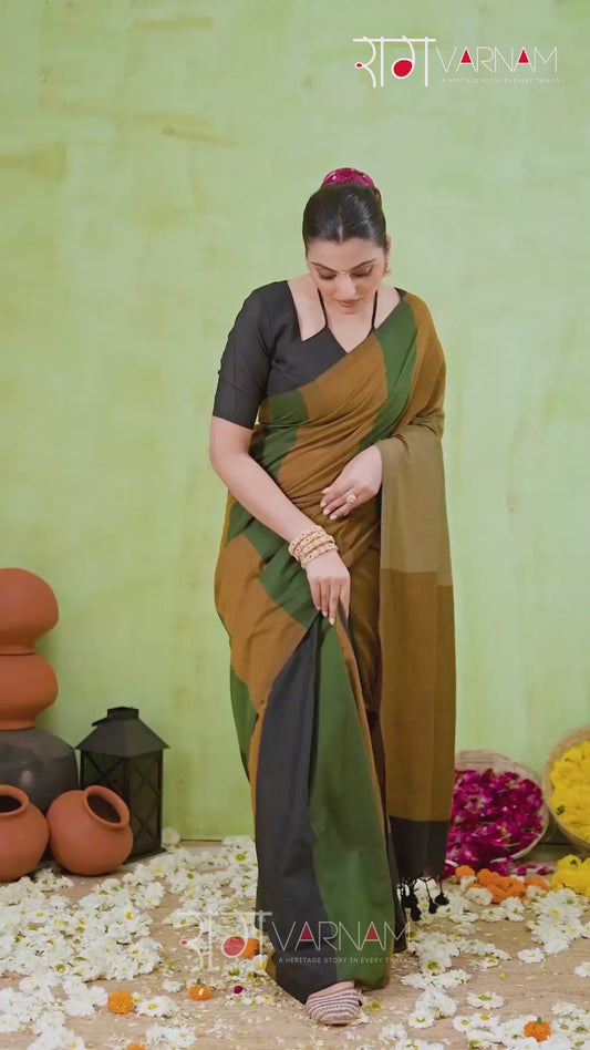 Raag Varnam Green Handloom Khadi Cotton Saree With