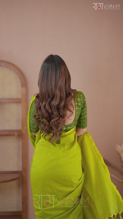 Raag Varnam Green Handloom Cotton Saree With Designer Blouse