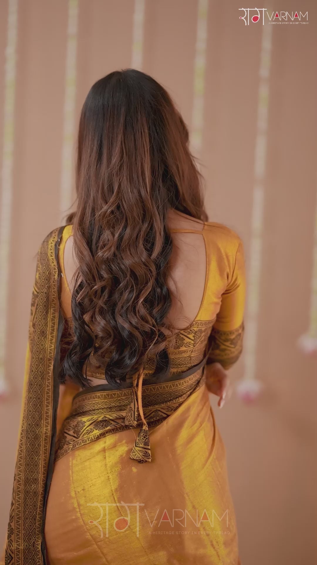Raag Varnam Mustrad Handloom Tissue Saree With Designer Blouse